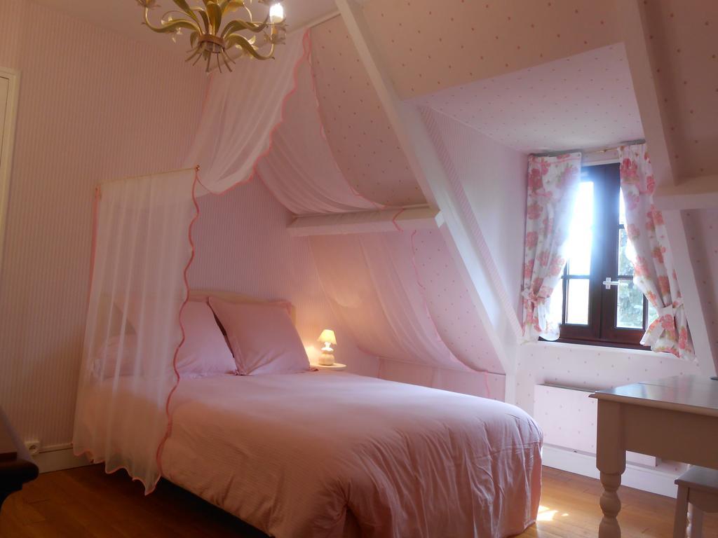Aux Marguerites Villa Sainte-Genevieve-les-Gasny Room photo